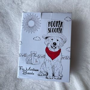 BRAND NEW Dog Buddy Portable Pooper Scooper with leash Clip and Bags